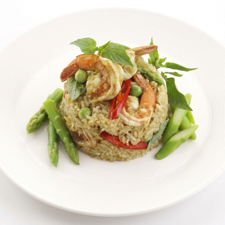 Delicious Green Curry Experience